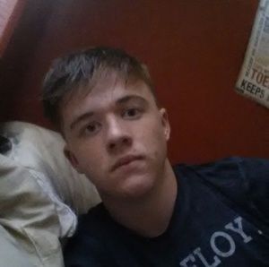 Meet your Posher, Zachary